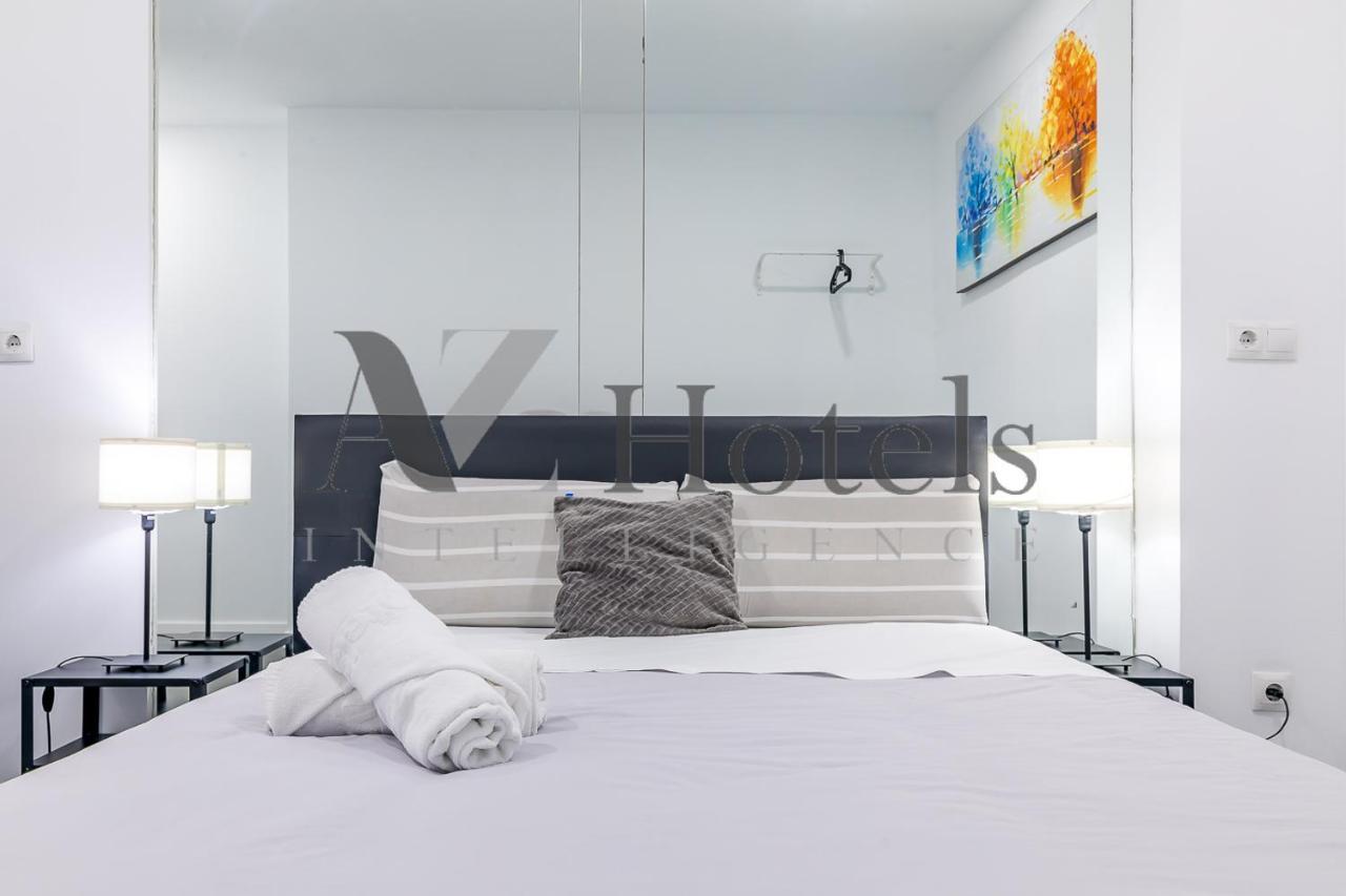 A&Z Ulises Hotel Madrid Kültér fotó