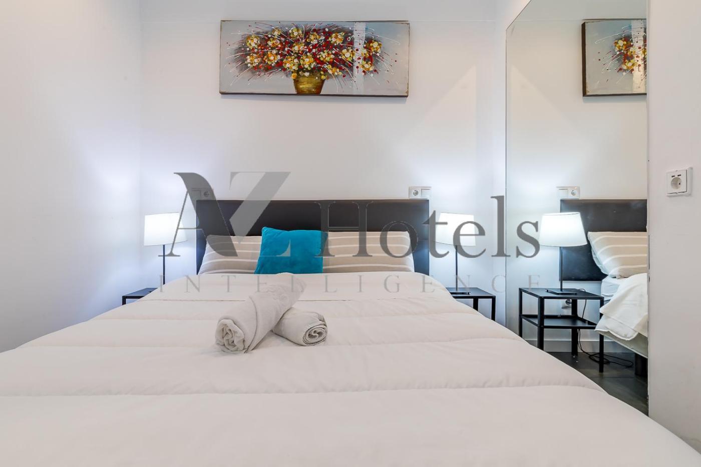 A&Z Ulises Hotel Madrid Kültér fotó